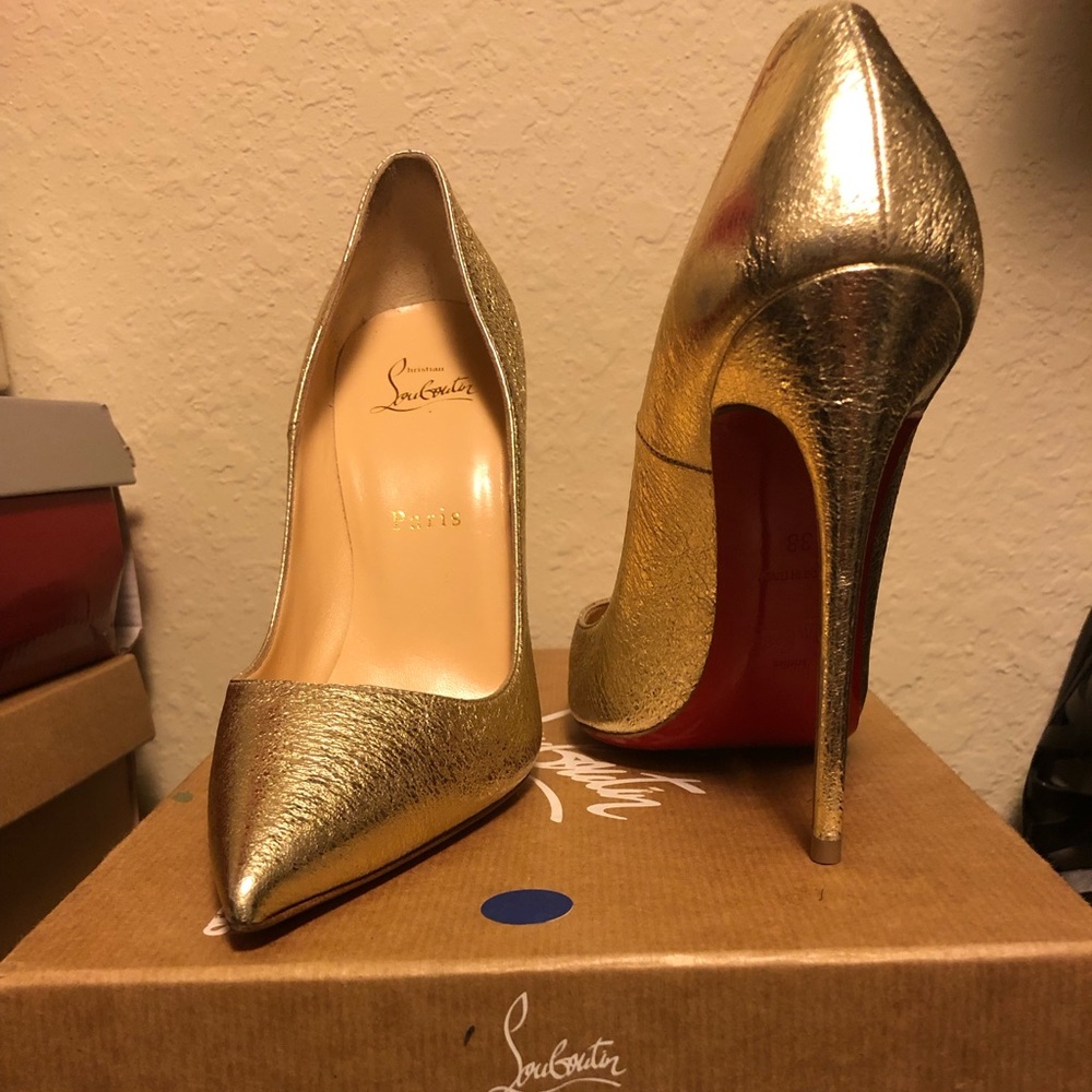 Christian Louboutin SO Kate 120 size 38 like new.